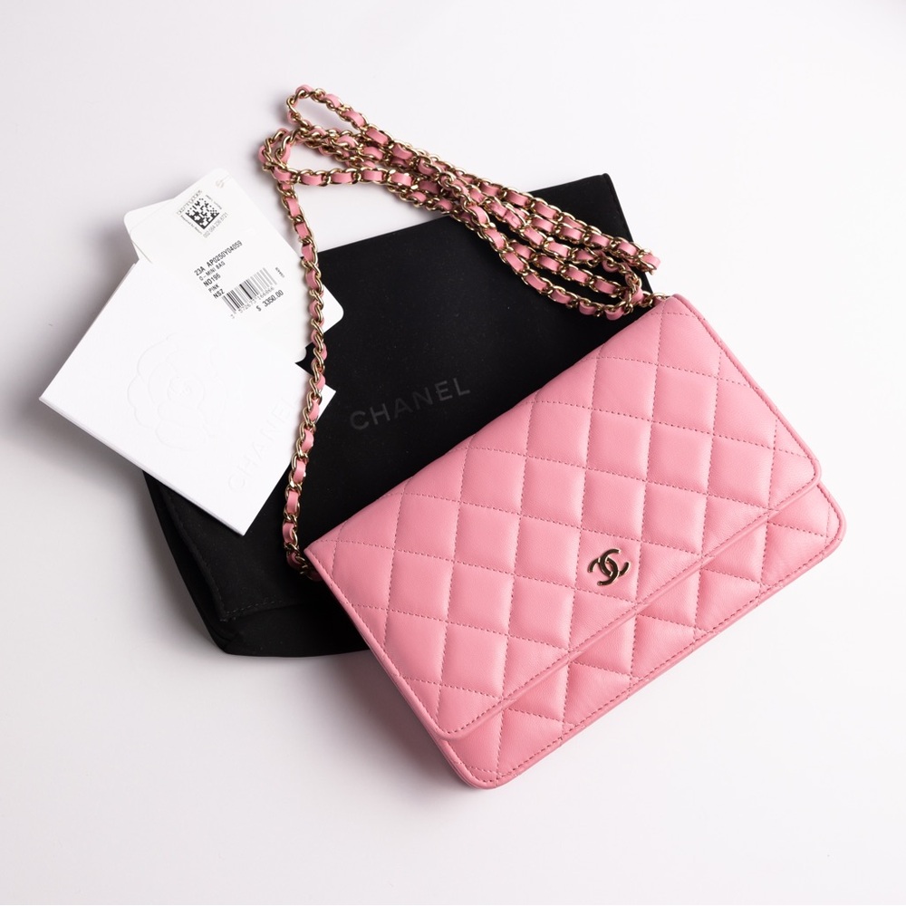 NWT Chanel Wallet-on-chain in pink lambskin - Picture 2 of 8
